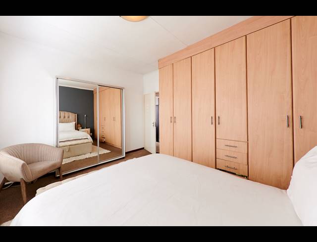 2 BEDROOM CLUSTER FOR SALE IN NOORDWYK